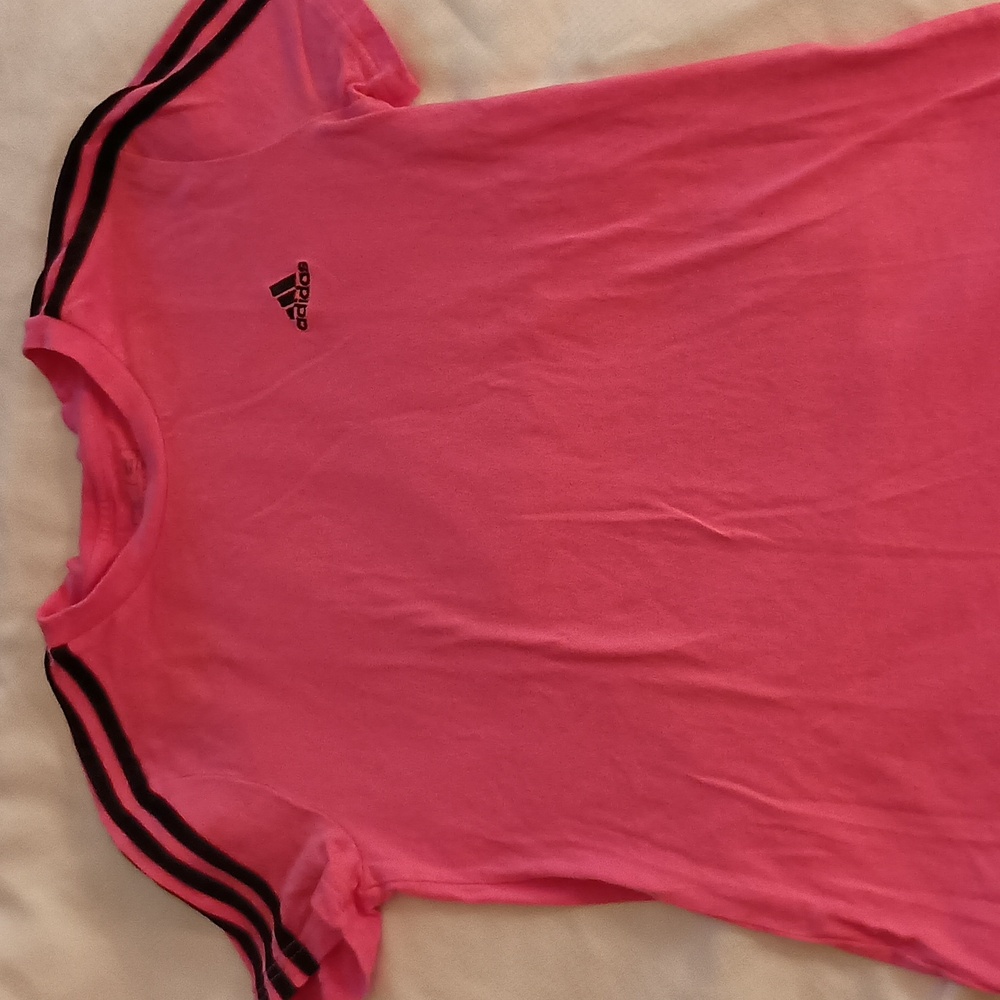 Adidas slim fit girls shirt M